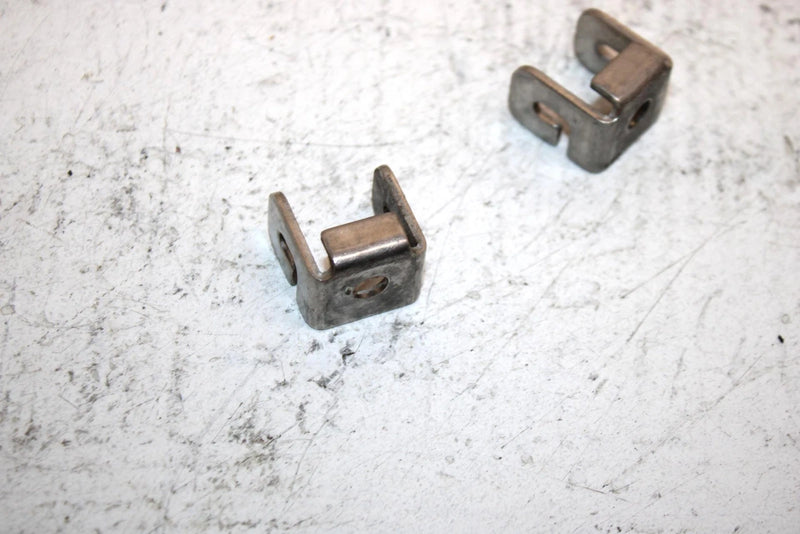 1993 Yamaha Waverunner 650 OEM Water Box Strap Hook Pair EU0-65772-30-00 JY23