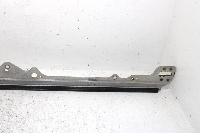 1996 Yamaha Vmax 600 Oem Left Skid Rail W/Runner 8AX-W4741-00-00 SY29
