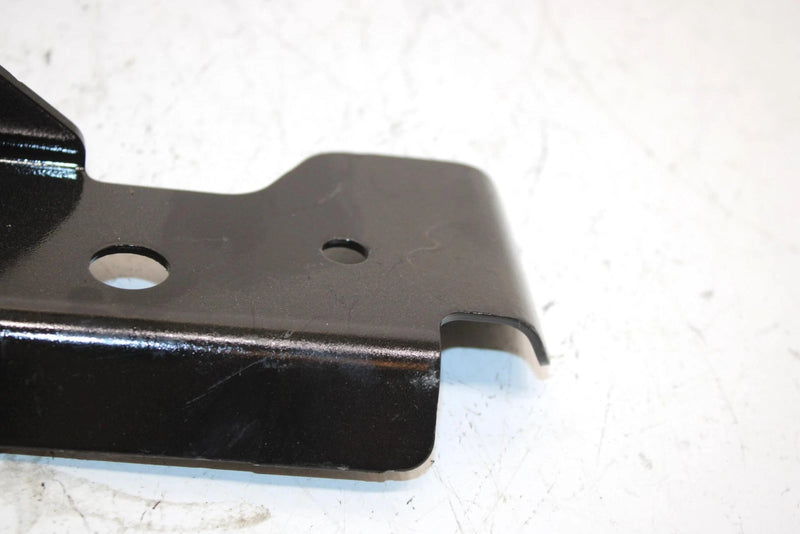 2002 Polaris Sportsman 500 Oem Lower Radiator Mount Bracket 5243503-067 AP78