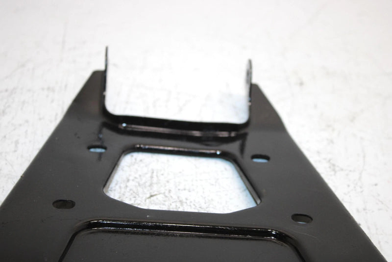 2019 Can-am Outlander 570 Oem Rear Frame Support 705203541 AB9
