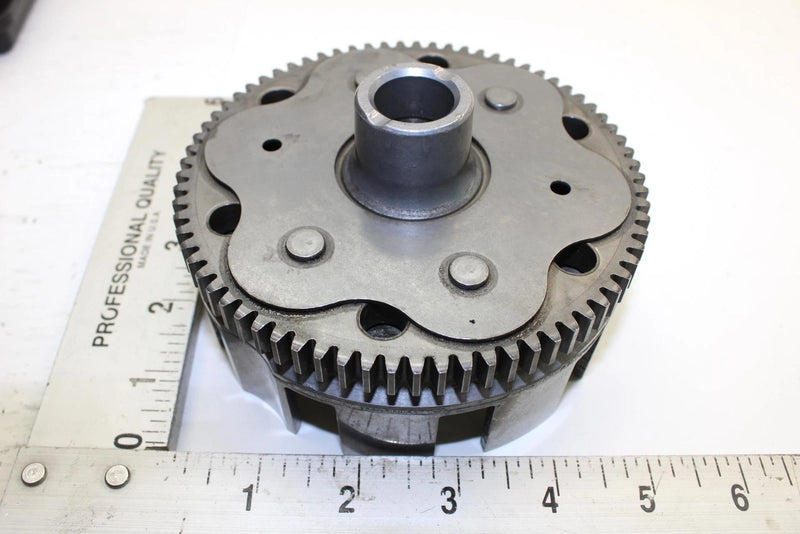 2002 Yamaha  Bear Tracker 250 Oem Clutch Basket 2HT-16150-00-00 Q4013