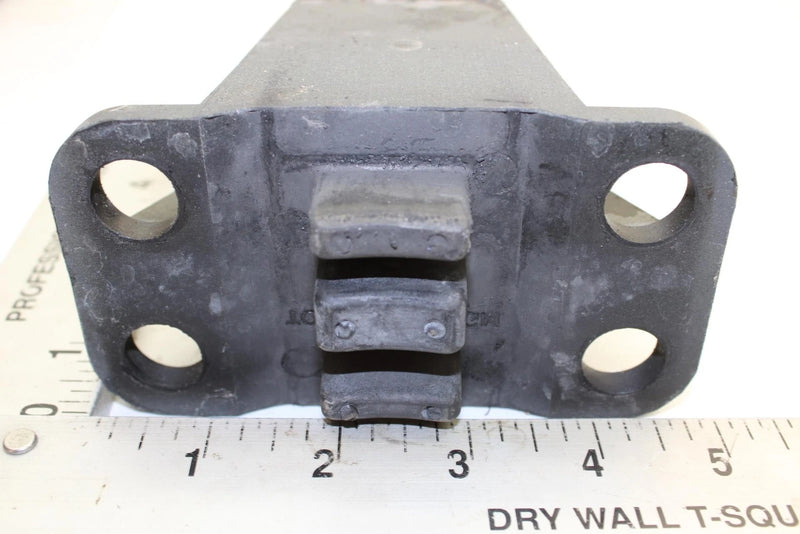 1996 Yamaha Waveventure 700 Oem Upper Engine Mount Stopper 63N-44532-01-00 JY2