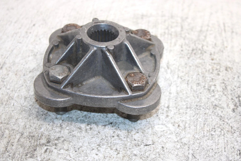 2001 Polaris Magnum 325 Oem Rear Wheel Hub  Pair 5131777 5144192 AP30