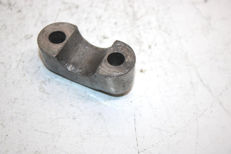 1994 Kawasaki 750 Ss Super Sport Oem Handlebar Mount Pair 46012-3720 JK9