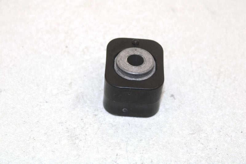98 Polaris Xc 600 Oem Pivot Arm Bumper 5131113 Q2688