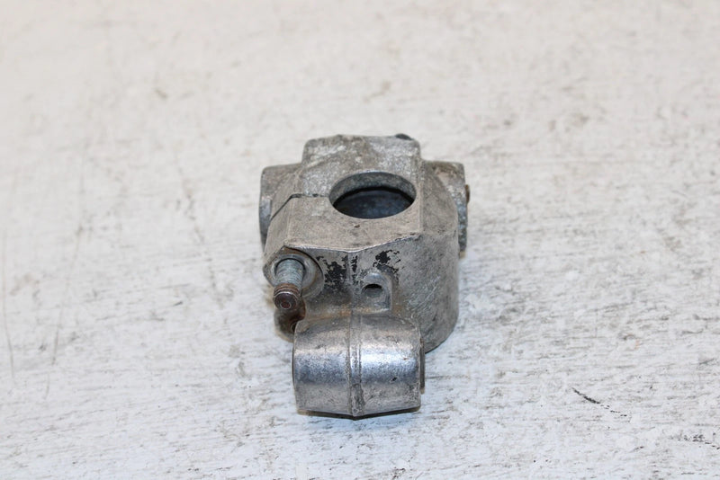 91 Yamaha Exciter Ii 570 Liquid Oem Left Front Susp.Bracket 84M-2376E-00-00 SY24