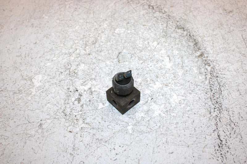 2000 Polaris Xplorer Oem Brake Cross Fitting 7052194 AP169