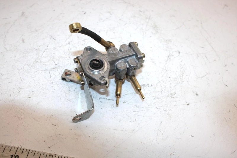 97 Arctic Cat Zl 440 Oem Oil Pump 3004-439 Q3006