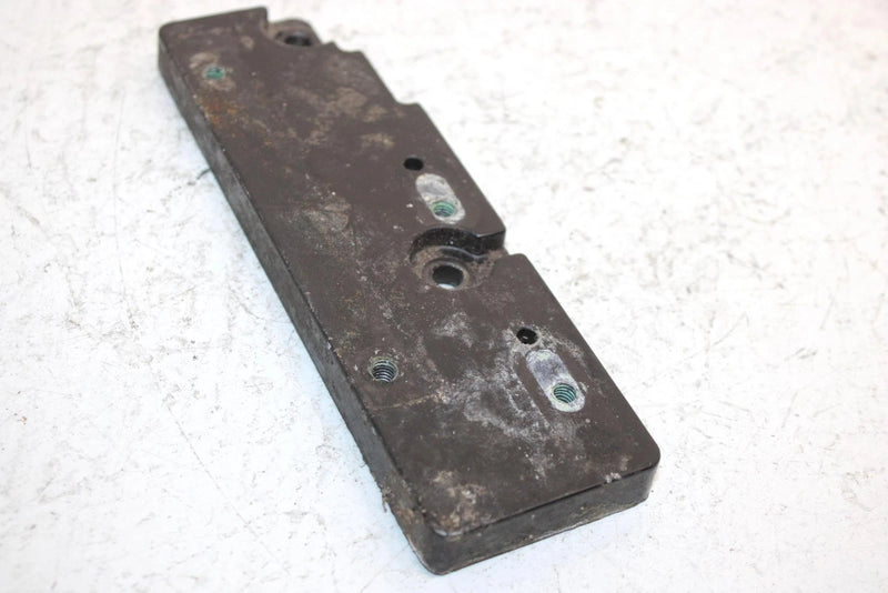1994 Kawasaki 750 Ss Super Sport Oem Right Muffler Mount Bracket 39009-3708 JK9