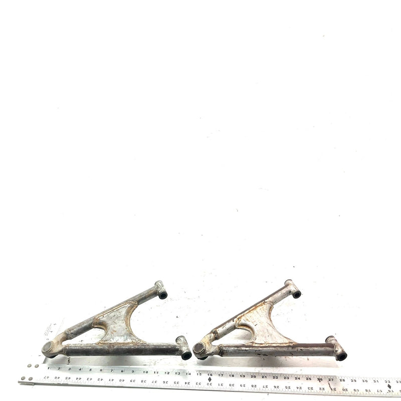 2000 Yamaha Warrior 350 YFM350X OEM Front Lower A Arm Set 3GD-23570-00-35 AY67