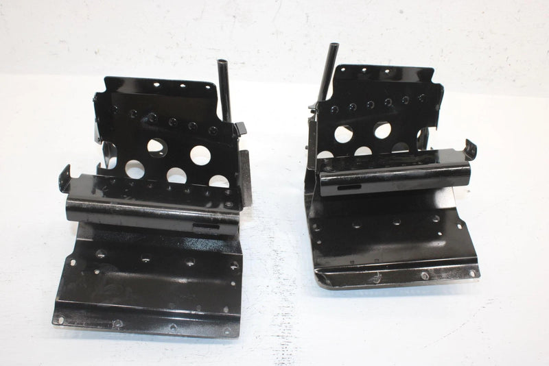 1998 Polaris 500 Oem Footrest Set 1011934 1011935 SP39
