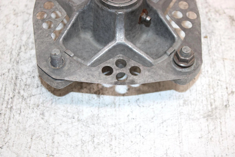 1987 Yamaha  Warrior Oem Front Wheel Hub 1UY-25111-02-00 AY16