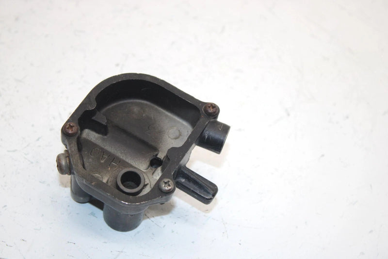 86 Honda Fourtrax  Trx125 A Oem Throttle Lever Case 53142-VM6-682 AH16