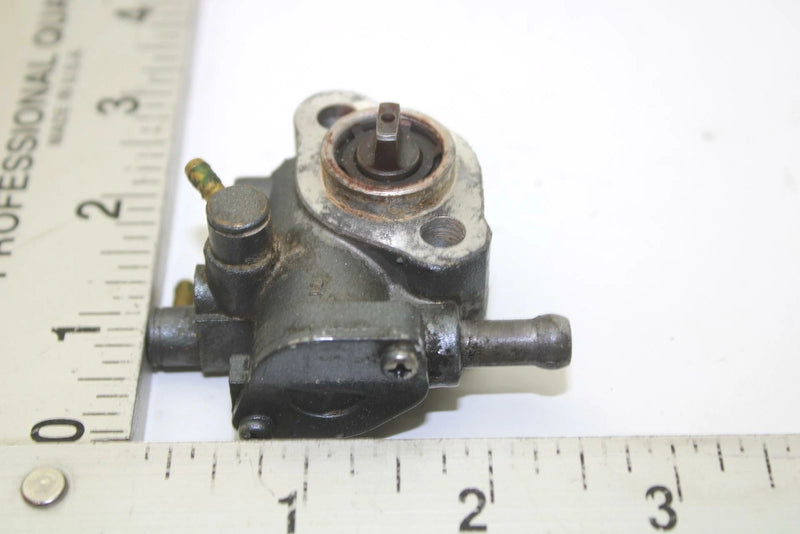 96 Yamaha Wave Runner III OEM Oil Pump 6R8-13200-10-00 JY0 