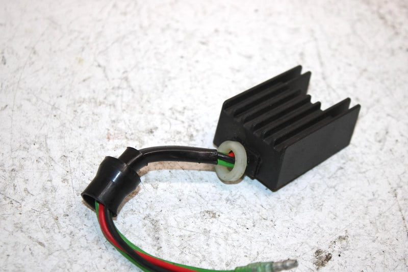 1998 Yamaha Waverunner Gp800 Oem Voltage Regulator 63M-81960-00-00 JY9