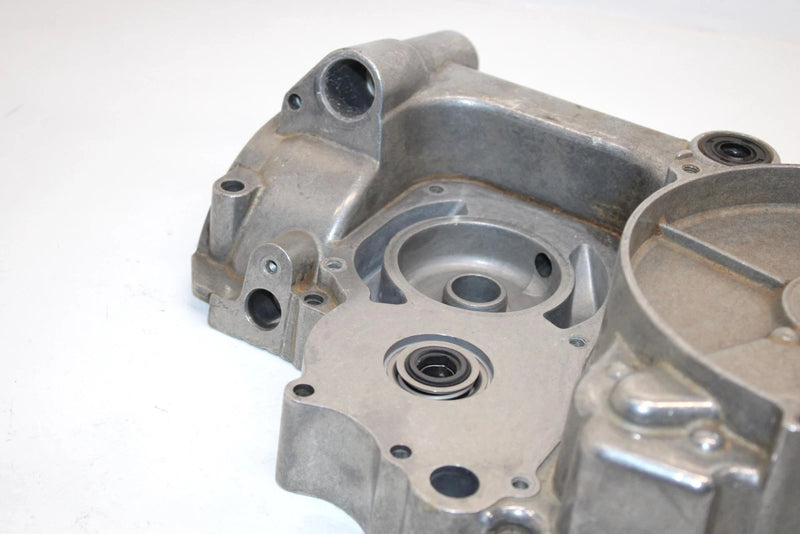 03 Bombardier Quest 650 Oem Crankcase Cover 711296652 AB1