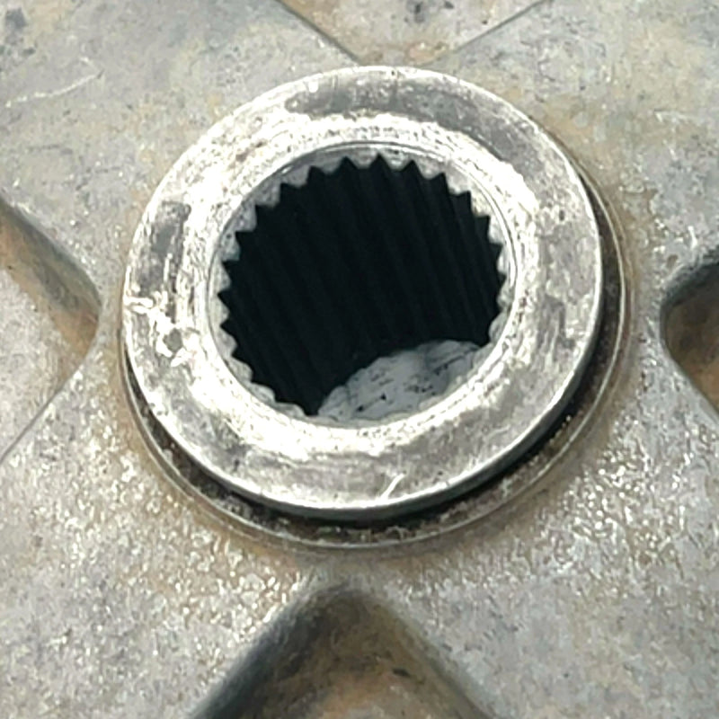 99-00 Polaris Sportsman 335 4X4 OEM Rear Wheel Hub (No Studs) 5131649 AP249