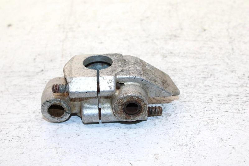 1990 Yamaha Phazer Ii Oem Front Right Suspension Bracket 84M-2377E-00-00 SY16