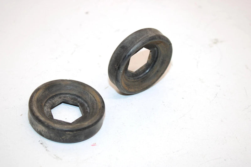 95 Polaris 300 4x4 Oem Bottom Pivot Ball Set 5430807 5432871 AP42