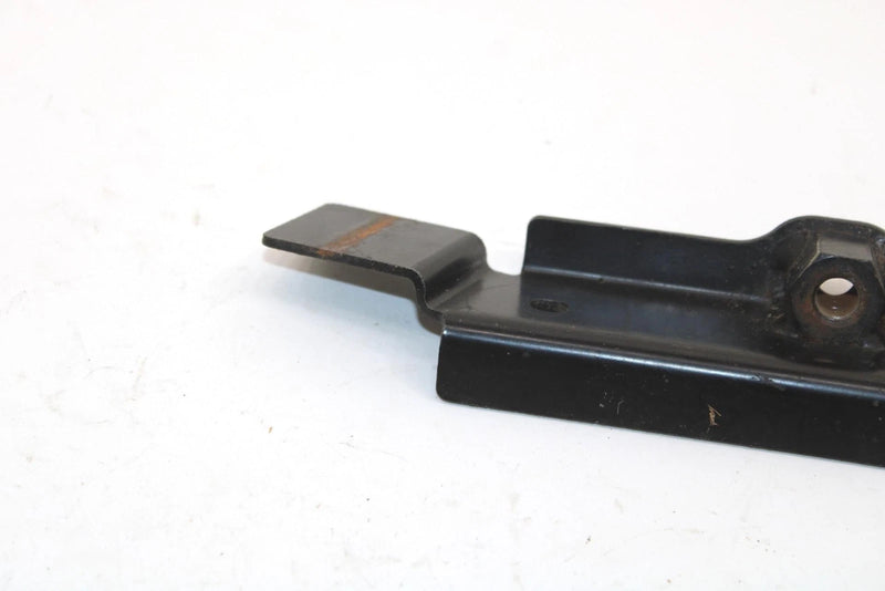 2004 Ski-doo Summit 600 Oem Front Arm Belt Bracket 250000062 SS94