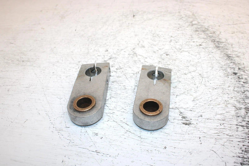 1999 Arctic Cat Zr 600 Oem Pivot Block Pair 0704-981 SA19
