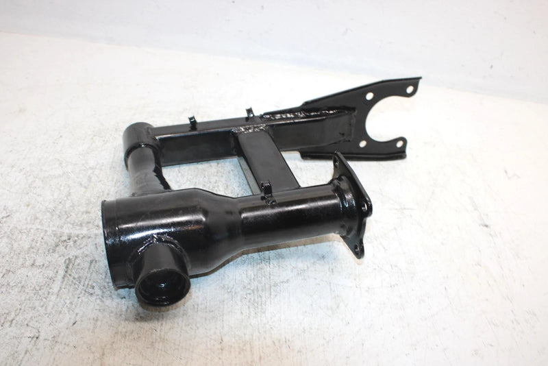 2002 Honda Foreman Rubicon Oem Rear Swingarm 52100-HN2-000 AH36