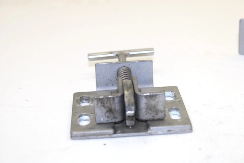 1989 Yamaha Waverunner 500 Oem Seat Lock Assembly EU0-63850-00-00 JY4