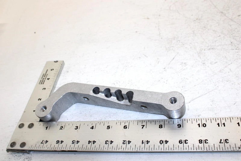 2013 Polaris 600 Rush Pro Oem Right Engine Mount Bracket 5137948 SP30