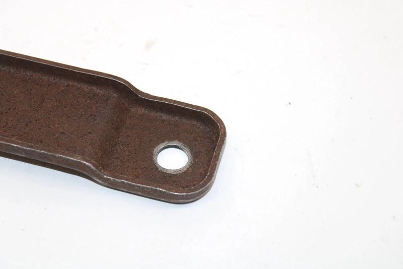 1985 Yamaha Vmax Oem Sway Bar Bracket 8M6-23896-10-00 SY125