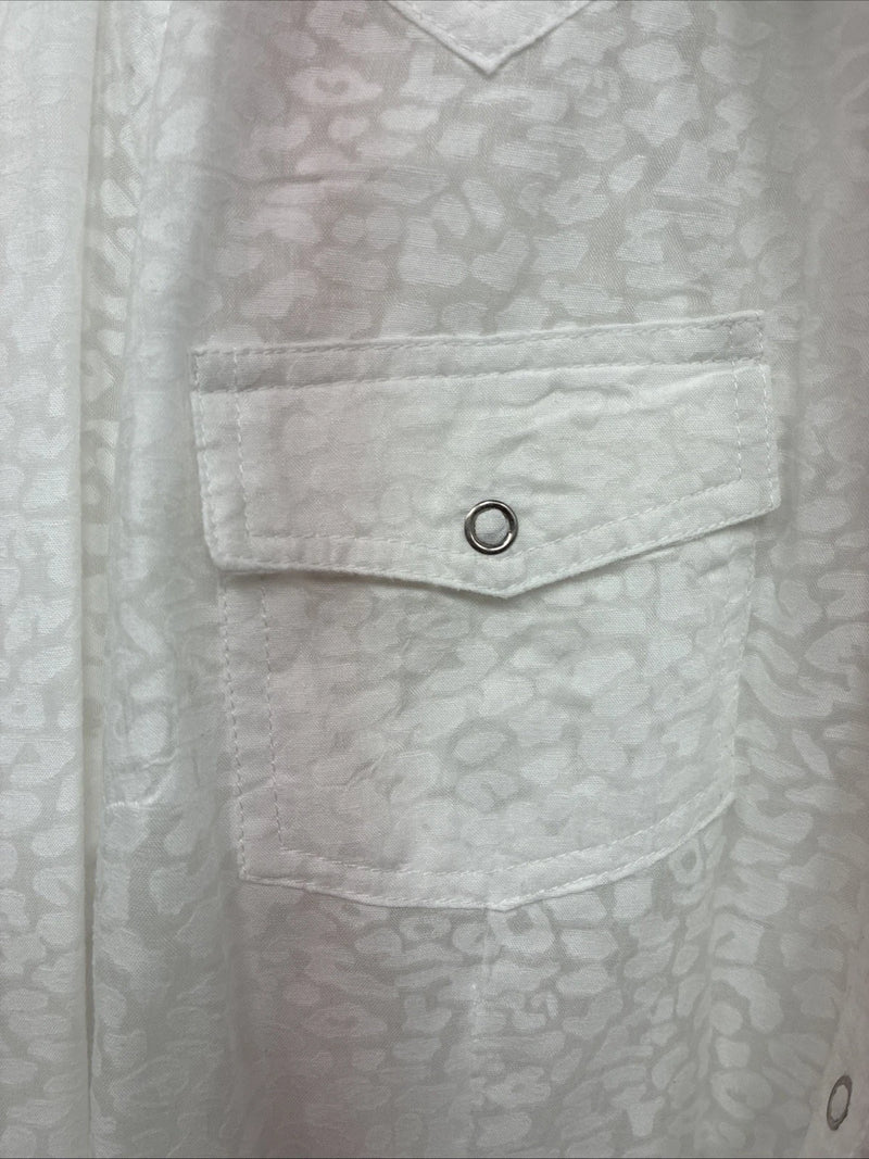 New Women’s Cumberland White Cheetah Print Long Sleeve Pearl Snap Small LL-2