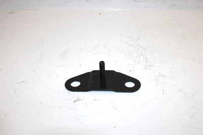 1988 Yamaha Phazer Oem Front Lower Right Engine Bracket 80L-21418-00-00 SY26