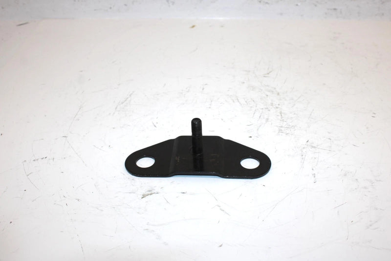 1988 Yamaha Phazer Oem Front Lower Right Engine Bracket 80L-21418-00-00 SY26