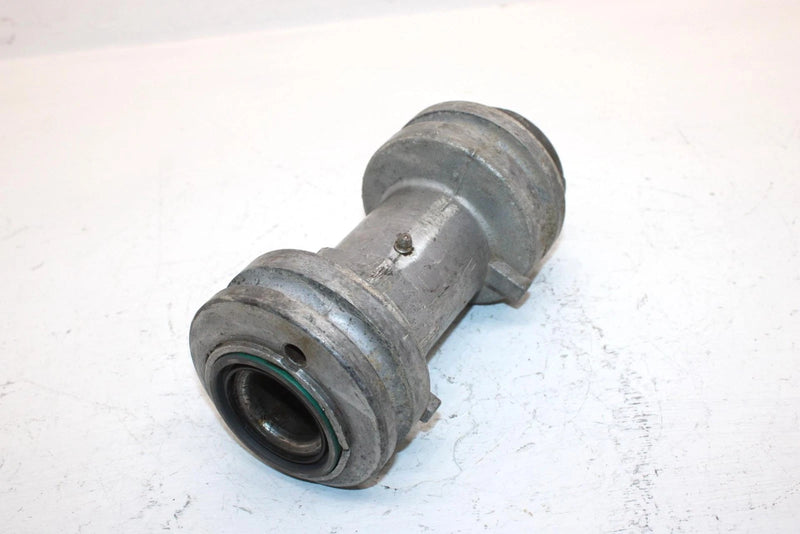 2009 Polaris Trail Boss 330 Oem Rear Axle Housing 5134460 AP181