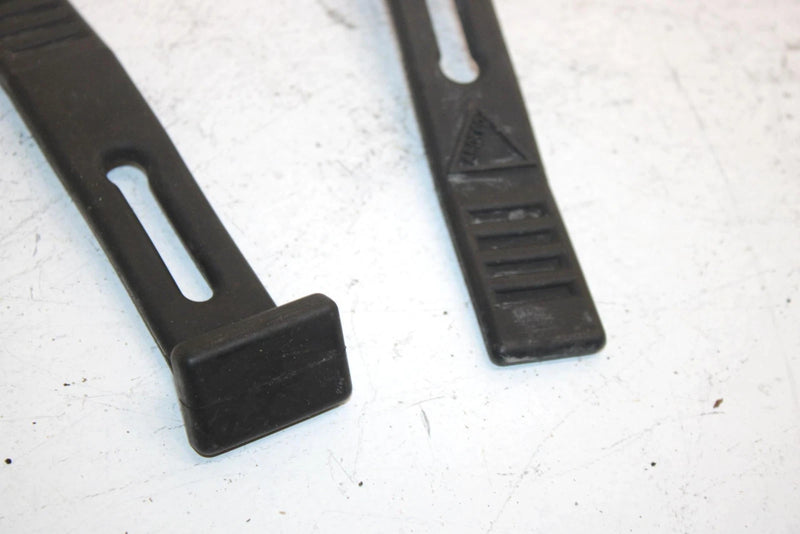 01 Arctic Cat Zr 600 Efi Oem Airbox or Hood Strap Set 1606-067 Q4556