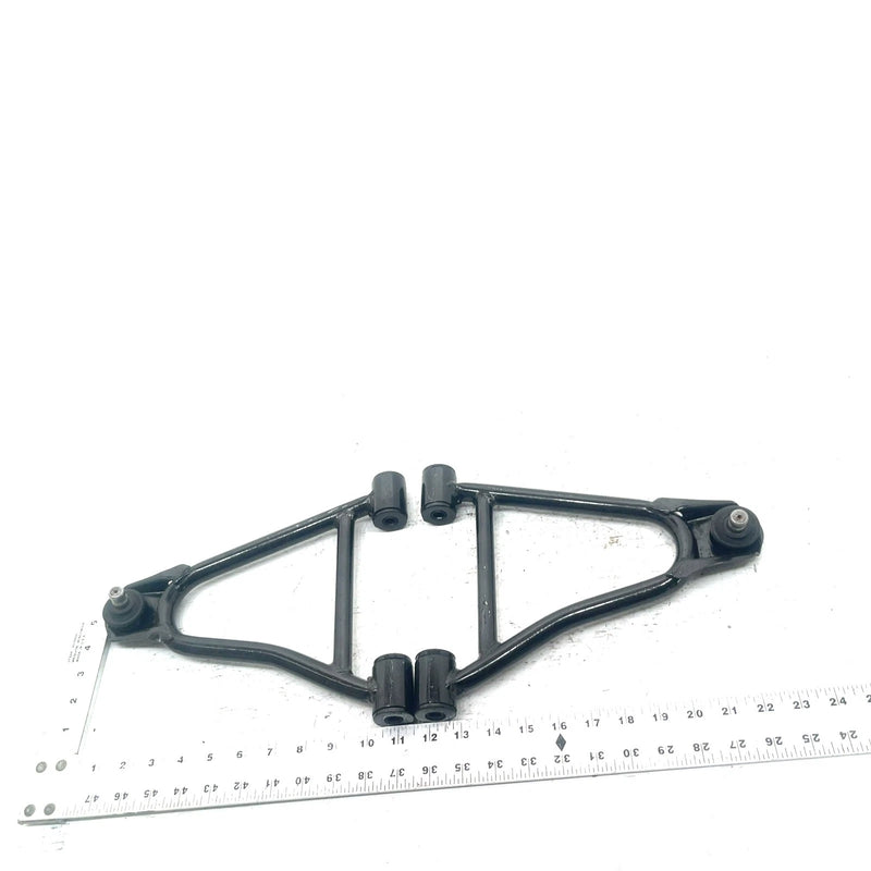 96 Yamaha Big Bear 350 4x4 OEM Front Lower A Arm Set 2HR-23580-01-00 AY55