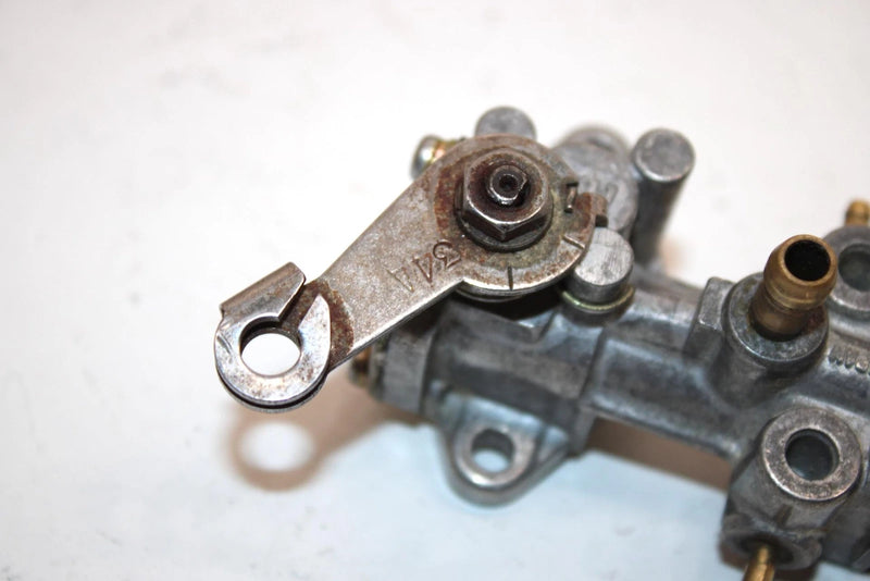 87 Polaris Sport Oem Oil Pump 3083597 Q2192