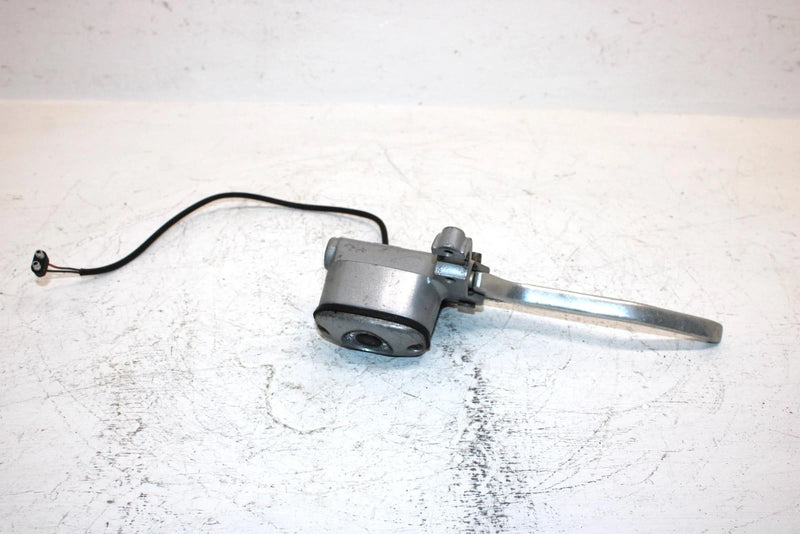 2004 Arctic Cat V2 650 Oem Hand Brake Master Cylinder 1502-765 AA28