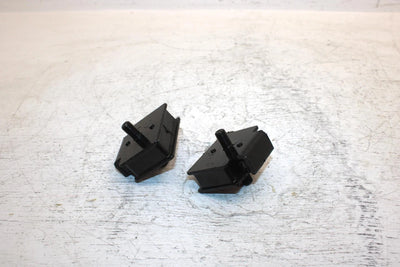 97 Yamaha Vmax Sx 700 Triple Oem Engine Mount Dampner Pair 8CH-21486-10-00 SY10