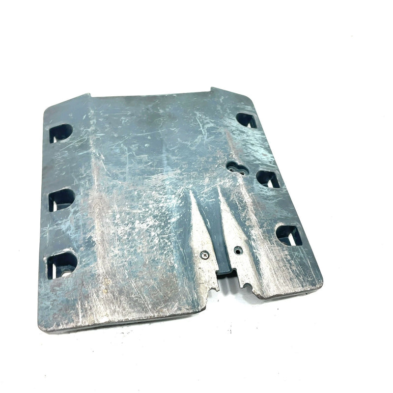 95-96 Yamaha WaveVenture 700 OEM Ride Plate  GJ3-6273B-01-00 JY31