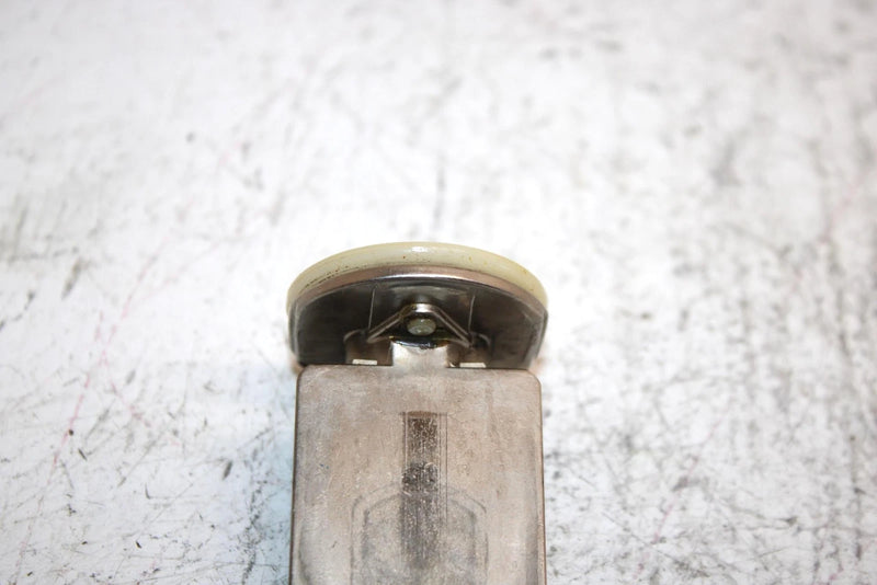 2000 Polaris Magnum 325 Oem Carb Carburetor Slide 3130732 AP65