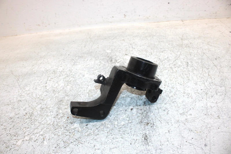 1994 Yamaha  Timberwolf 4wd Oem Left Steering Knuckle 4KD-23501-01-00 AY25