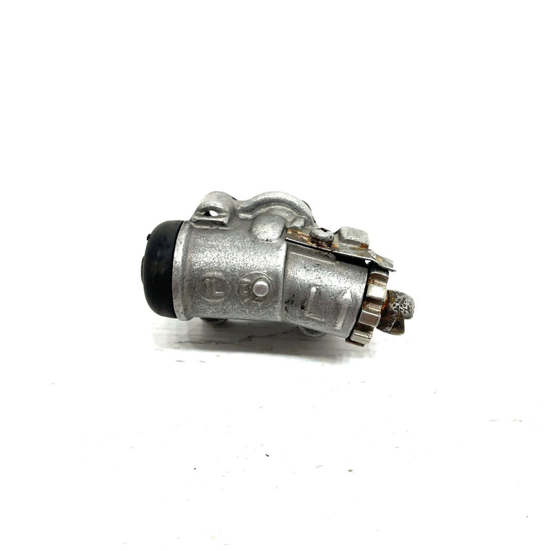 01-04 Honda Foreman Rubicon 500 OEM Left Front Wheel Cylinder 45330-HN2-006 AH85