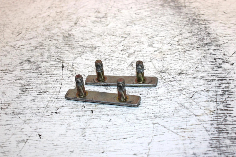 1999 Polaris 500 Indy Oem Front Bumper Support Stud Plate Pair 1012648 SP50