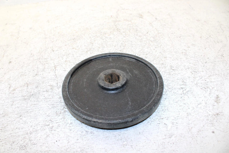 91 Yamaha Exciter Ii 570 Liquid Oem Drive Axle Guide Wheel 8L9-47534-01-00 SY24