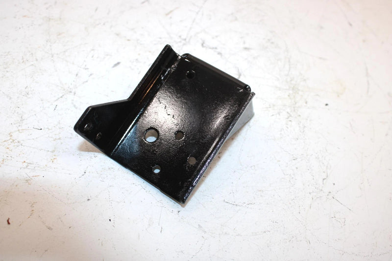 92 Polaris Classic Oem Front Muffler Support 5222575 SP148