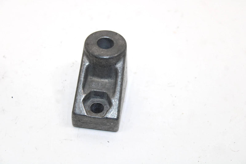 2002 Yamaha Sx Viper Oem Idler Wheel Mount Pair 8DF-47419-00-00 SY60