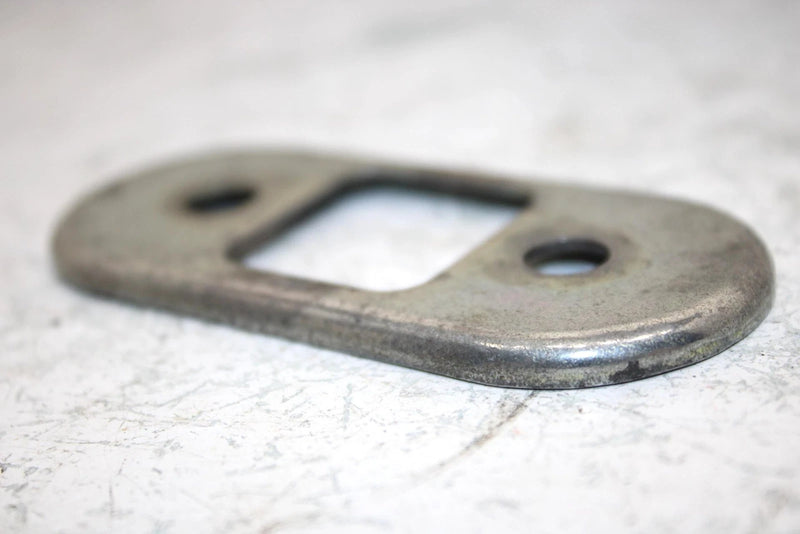 86 Suzuki Lt230s Oem Steering Post Bearing Plate 51681-24500 AS20