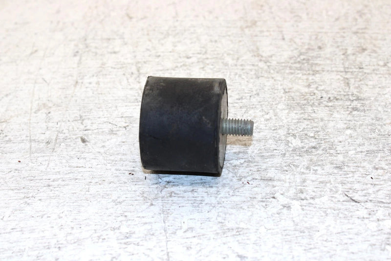 1998 Arctic Cat Zrt 600 Oem Engine Mount 0608-075 SA47
