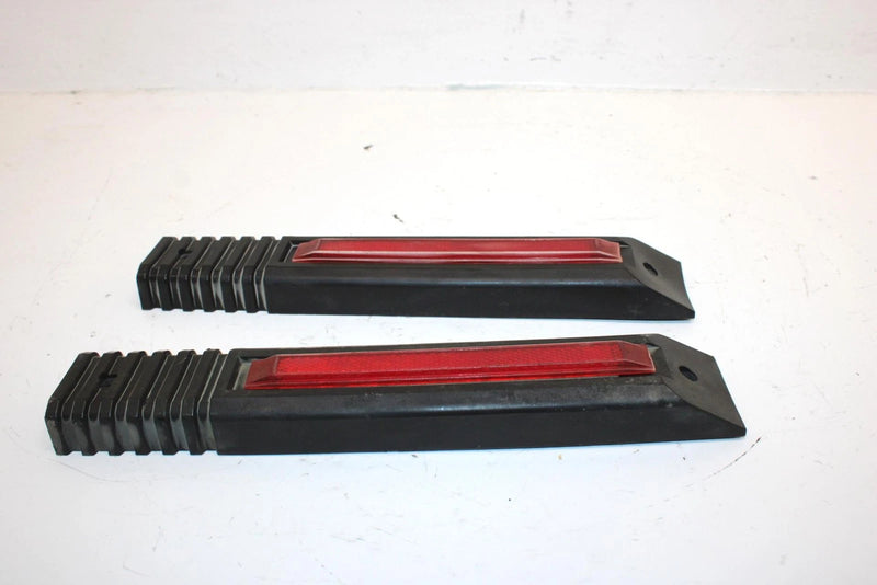 1997 Polaris Xlt Oem Bumper Cap Pair 5430930-070 SP70