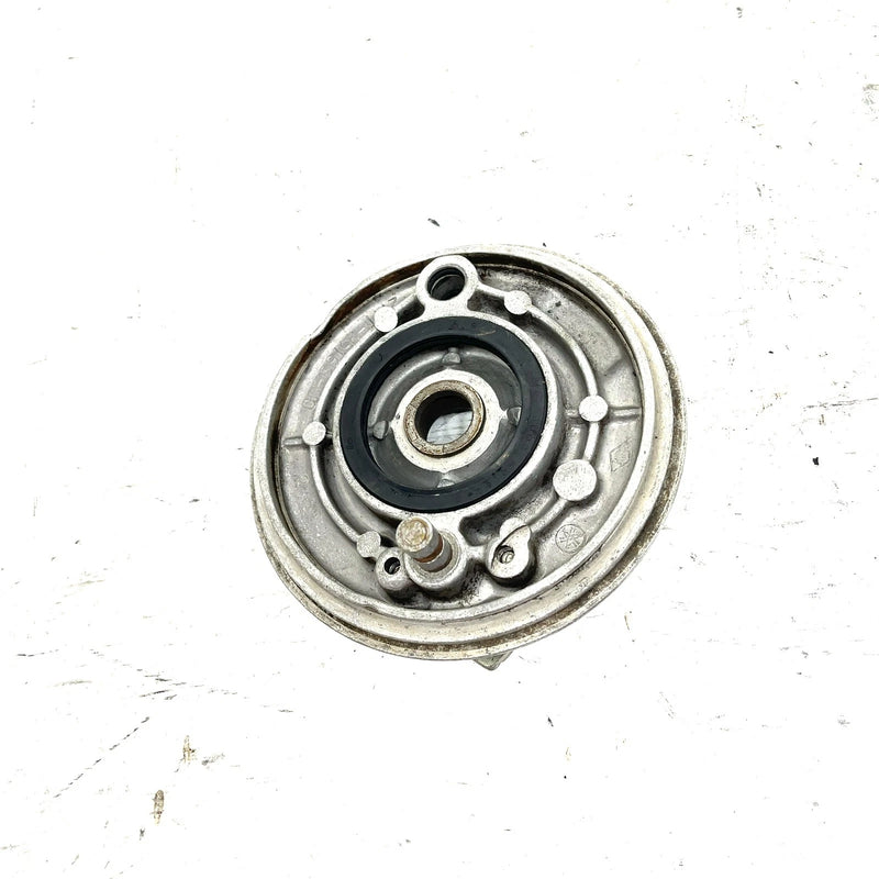 1988 Yamaha Moto 4 OEM Front Right Backing Plate 2HT-25169-00-00 AY57